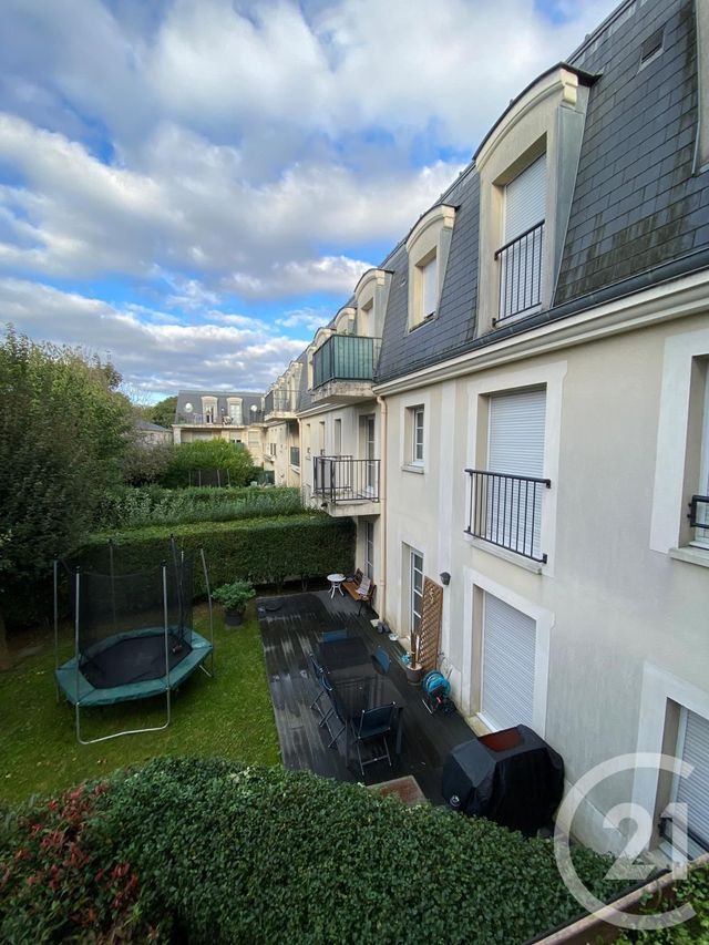 Appartement F2 à louer - 2 pièces - 40.2 m2 - BRIE COMTE ROBERT - 77 - ILE-DE-FRANCE - Century 21 Boiss'Immobilier